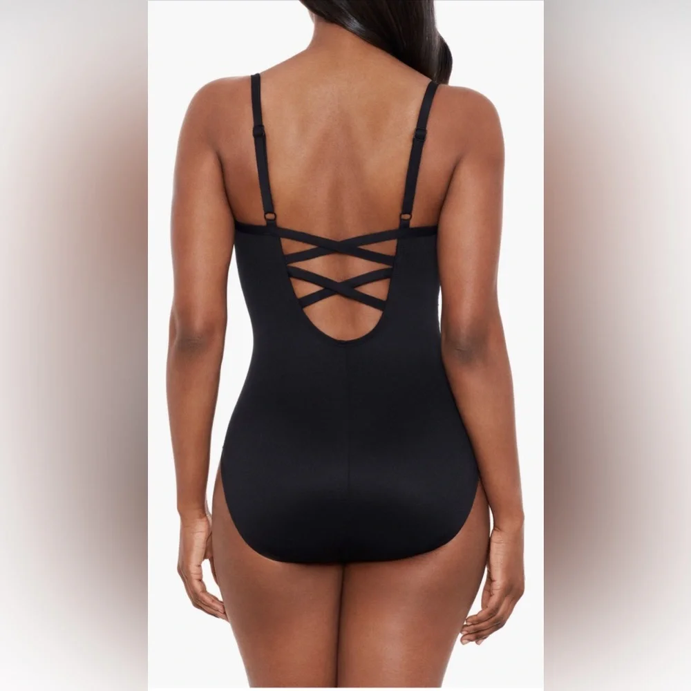 Miraclesuit Precioso Temptation Underwire One-Piece Swimsuit, Size 6, $182